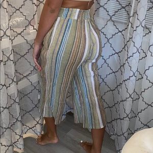 Stretchy boho Capri pants